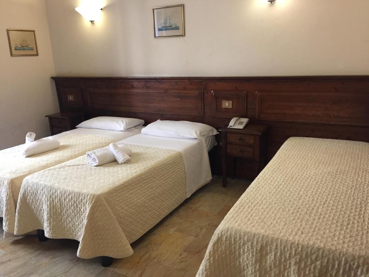 Hotel Le Due Fontane ฟลอเรนซ์ ภายนอก รูปภาพ