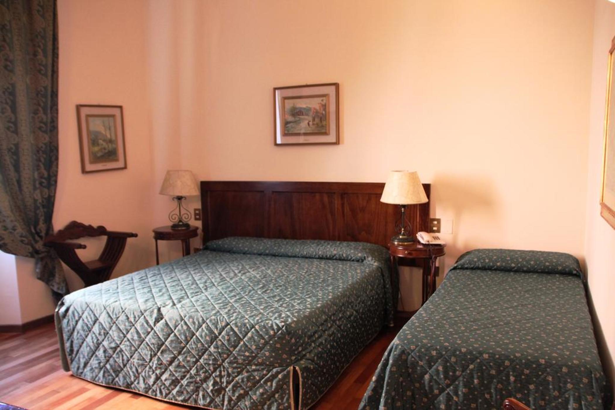 Hotel Le Due Fontane ฟลอเรนซ์ ภายนอก รูปภาพ