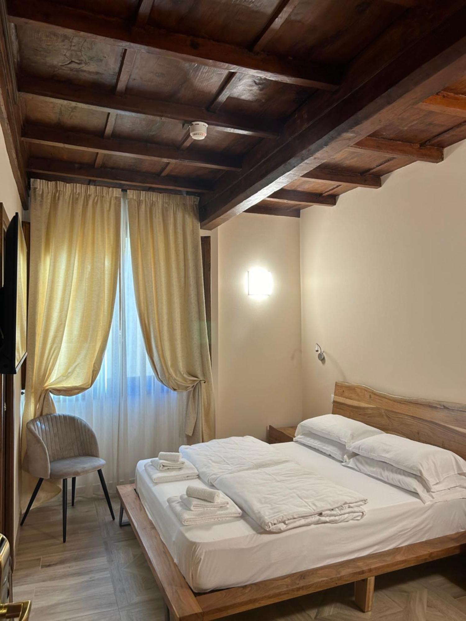 Hotel Le Due Fontane ฟลอเรนซ์ ภายนอก รูปภาพ
